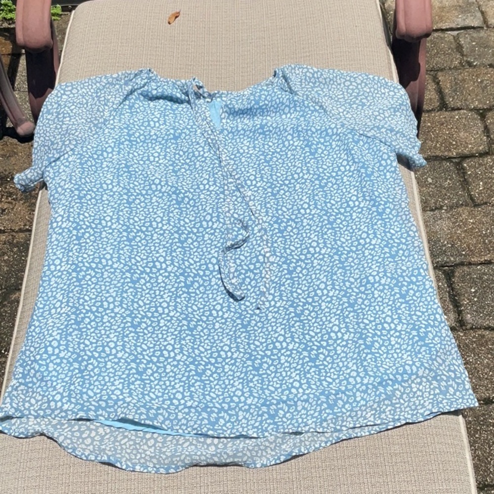 Blue Cheetah Patterned Women's Top, Size XL